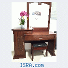 Продаю трюмо стол для макияжа