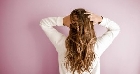 Как правильно ухаживать за волосами летом?