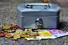 Репатриантам урежут льготы, пенсионный возраст могут поднять до 70: Минфин готовит жесткий план