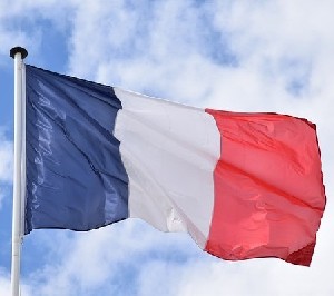 Франция: сотни арестов за одну ночь 
