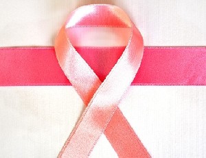 Неизлечимых больных с раком груди стало меньше 