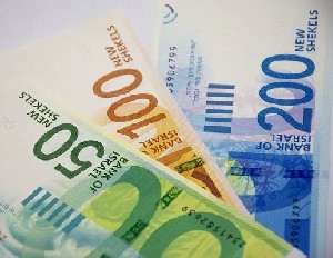 Банк Израиля пытается удержать шекель. Успешно ли?  