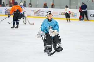 Ханука на льду и в детском лагере OneIce Arena