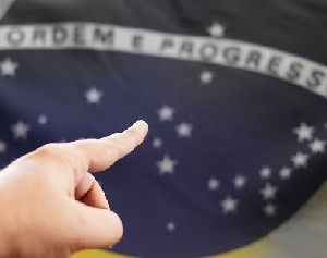 Скандал с Бразилией обретает новые масштабы 