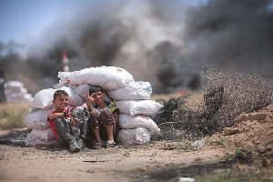 Сирот из Газы отправили на Западный берег 