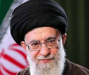 Хаменеи требует наказать Израиль 