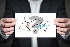 Как узнать, что Мохаммед Хадид несет чушь? – Он открыл рот 