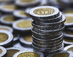 Кабинет урезает бюджетные расходы 