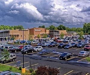 Walmart чтит террористов? 