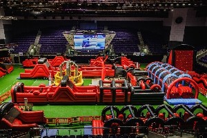 WiPark – парк надувных аттракционов во время пасхальной недели
