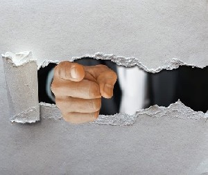 Глава Гистадрута угрожает забастовкой 