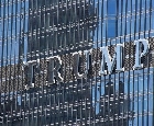 Трампу сообщили, что он фигурирует в файлах Эпштейна