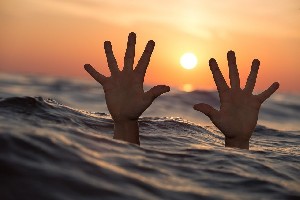 Первая помощь при утоплении: что нужно знать