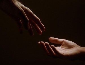 Просила о помощи, но никто не услышал… 