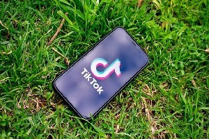 Сделка на $14 млрд: что меняется для TikTok в США