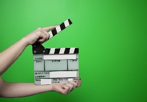 Премьера третьего сезона сериала Тегеран совпала с ростом протестов в Иране