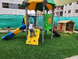 Завтра муниципалитет Ришон ле-Циона откроет онлайн-запись в муниципальные детские сады и первые классы 