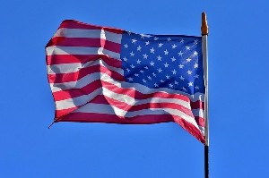 США усиливают военное присутствие у границ Ирана на фоне риска срыва ядерных переговоров