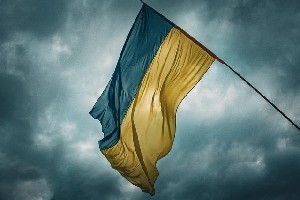 Россия нанесла массированный ночной удар по Украине: десятки раненых, есть погибшие