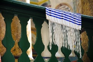 Главу йешивы обвинили в сексуальной эксплуатации ученика под видом духовной работы